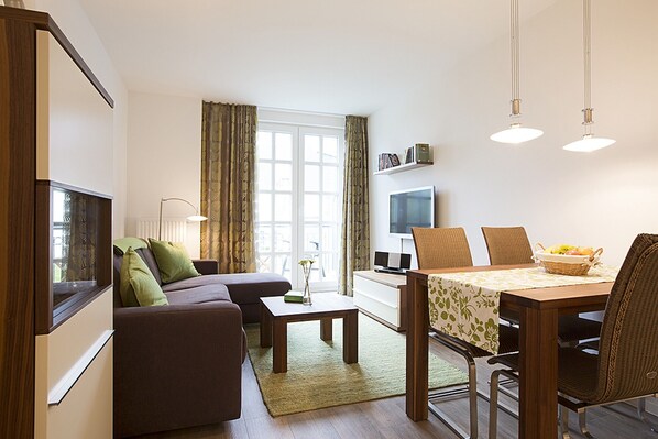 Dining - Welcome to the Residenz am Balmer See Whg. BS49 in Balm on Usedom. (Balm)