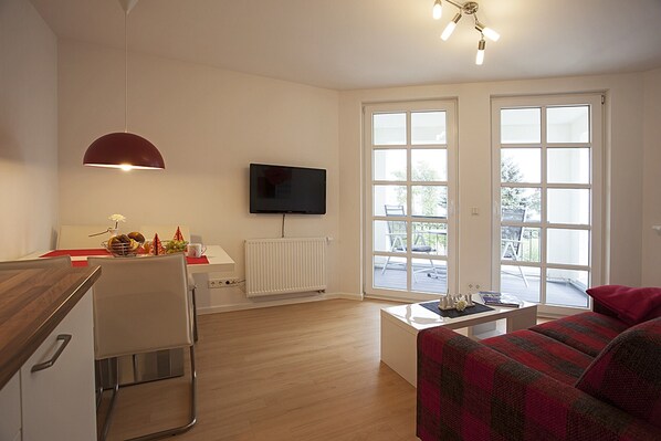 テレビ、ステレオ