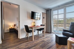 Dining - Welcome to the Residenz am Balmer See Whg. BS56 in Balm on Usedom. (Balm)