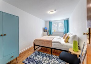 3 chambres, Wi-Fi gratuit, draps fournis