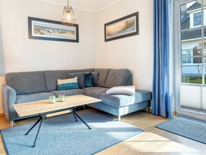 Télévision, chaîne hi-fi