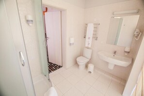 Standard Double or Twin Room | Bathroom - Optima Rivne (Rivne)