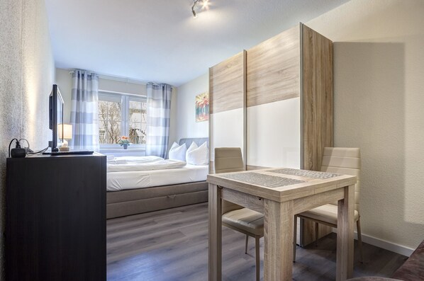 1 quarto, roupa de cama