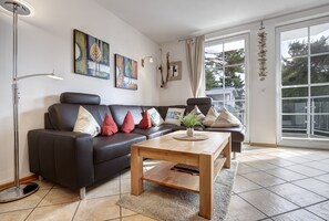 Fernseher, Stereoanlage