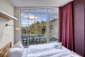 2 chambres, fer et planche à repasser, Wi-Fi gratuit, draps fournis