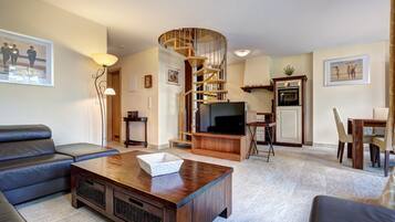 Fernseher, Stereoanlage