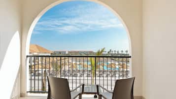 Minibar, coffres-forts dans les chambres, Wi-Fi gratuit, draps fournis