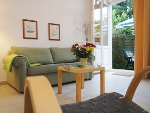 Télévision, chaîne hi-fi