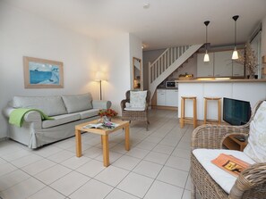 Televisio, kirjoja, stereot