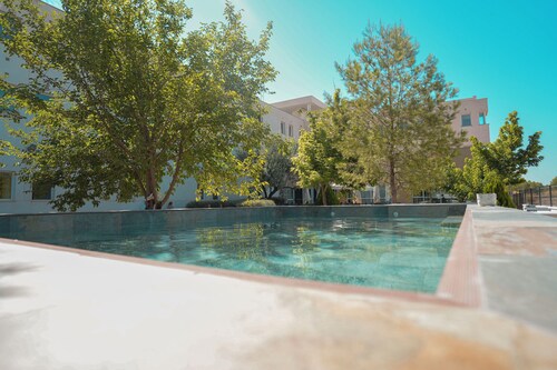 HOTEL CARAVACA RESORT