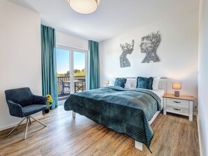 2 bedrooms, iron/ironing board, free WiFi, bed sheets