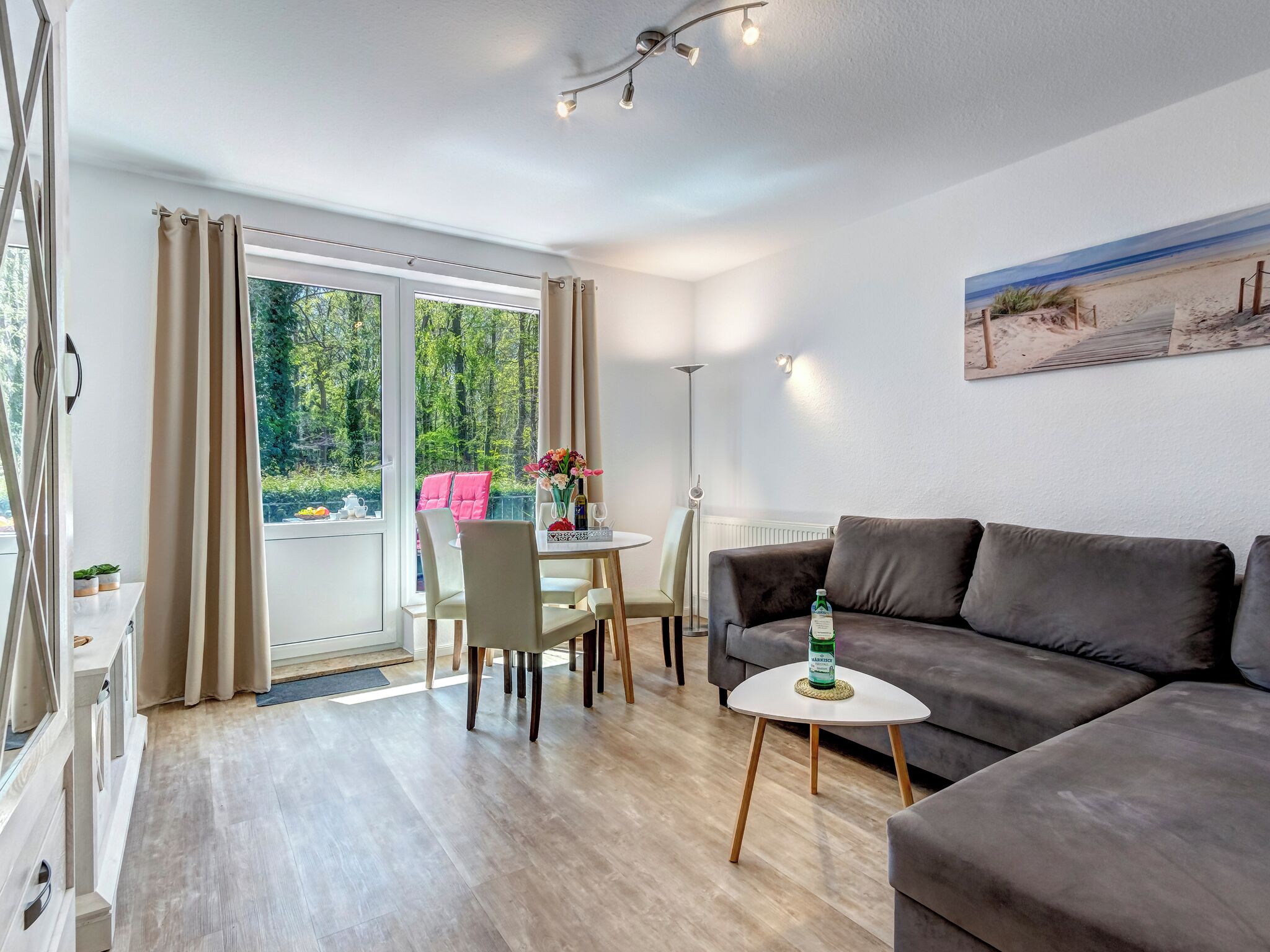 Fernseher, Stereoanlage