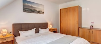 Hansehus Whg. 06 with balcony, WLAN and close to the beach in Zinnowitz
