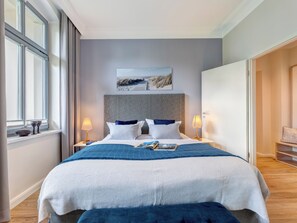 1 quarto, Wi-Fi de cortesia, roupa de cama