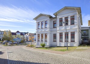 Exterior - Welcome to Haus Meerblick apartment 14 in Ahlbeck on Usedom! (Ahlbeck)