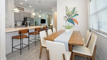 House (5 Bedrooms) | Property amenity