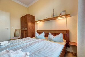 1 quarto, Wi-Fi de cortesia, roupa de cama