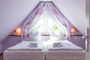 4 Schlafzimmer, kostenloses WLAN, Bettwäsche