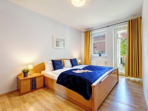 1 bedroom, free WiFi, bed sheets