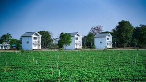 Exterior - Naoat Resort Farm & Cafe (Mae Taeng)