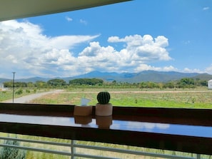 Restaurant - Naoat Resort Farm & Cafe (Mae Taeng)