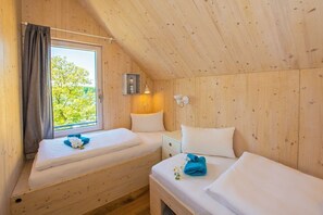 3 bedrooms, free WiFi, bed sheets - Welcome to the Seehaus "Söt Mine" in Stubbenfelde on Usedom! (Loddin OT Stubbenfelde)