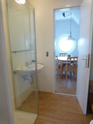Dining - Discover the charming vacation apartment "Seeblick, Whg. 224" in Koserow (Koserow)