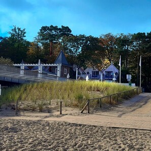 Property grounds - Welcome to the exclusive vacation apartment Seeblick 222 in Koserow on Usedom! (Koserow)