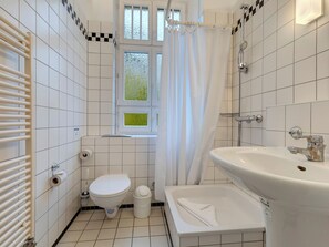 Dusch och handdukar