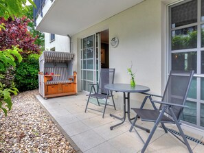 Outdoor dining - Residenz am Balmer See, apartment 46 with sauna & wellness by the lake (Balm)