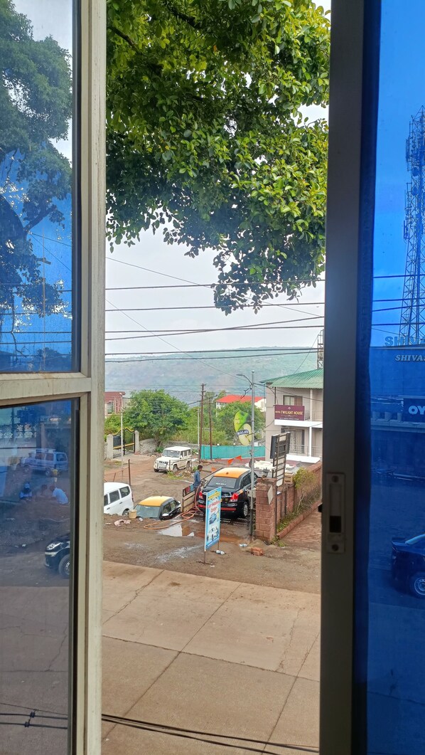 Exterior - Golden Heaven (Mahabaleshwar)