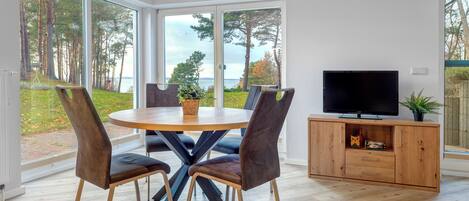 تناول الطعام