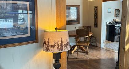 Rustic and charming 2 bedroom retreat with a beautiful deck