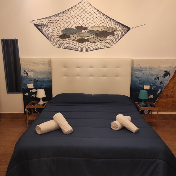 1 bedroom, iron/ironing board, travel crib, WiFi