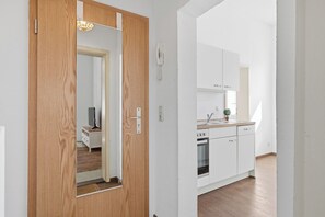 Interior - Villa zur See, Whg. Barke: 300 m to the sandy beach, WLAN & private parking lot (Zinnowitz)