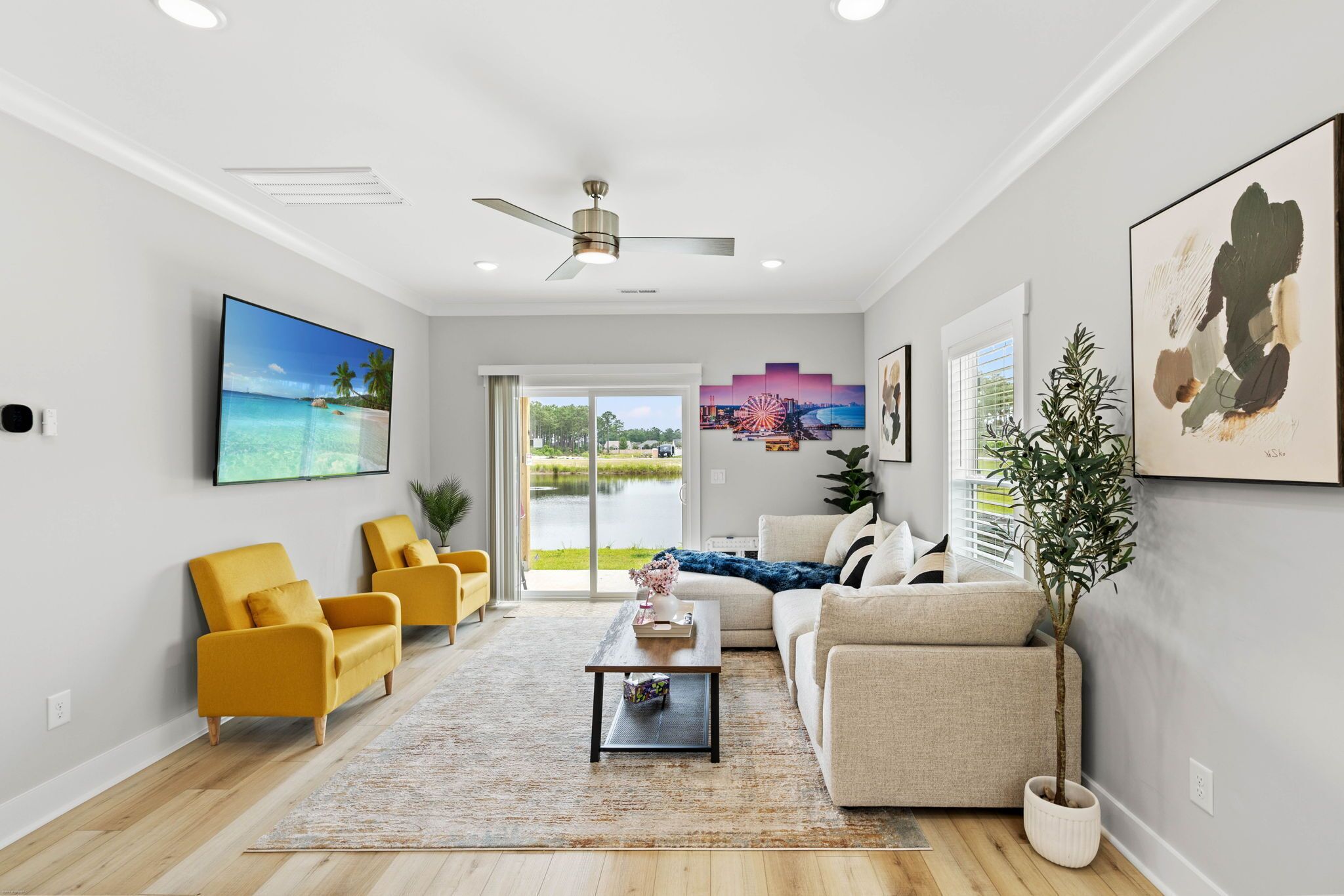 Smart TV, video games