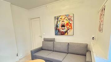 Deluxe Apartment | Living area