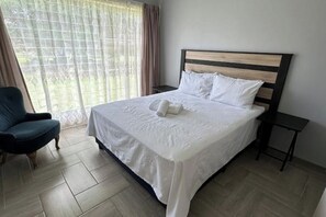 1 camera, ferro/asse da stiro, Wi-Fi