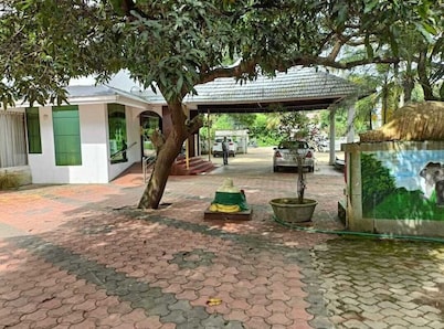 GOPIKA REGENCY