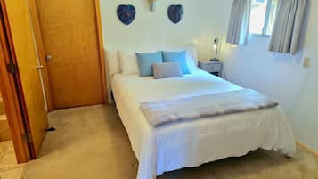 1 habitación, escritorio, wifi y ropa de cama