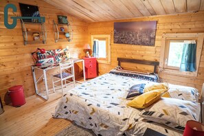 3 dormitorios, tabla de planchar con plancha, wifi y ropa de cama