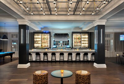 1 Bedroom Luxury Bi-Level Condo in Downtown Buffalo - Rooftop Bar, Bowling Alley