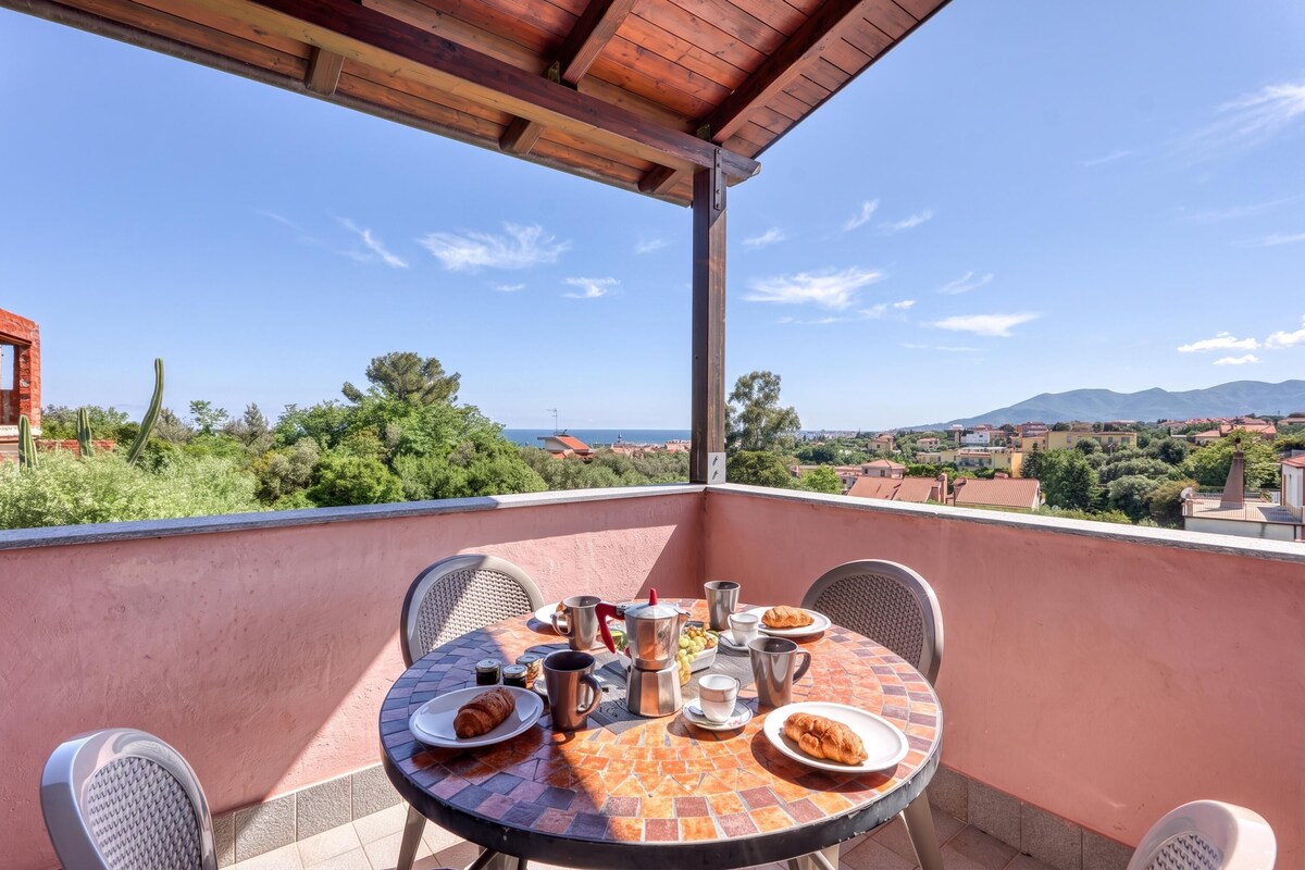 Family Apartment, 2 Bedrooms, Terrace, Mountainside (Sea Garden - T6 with parking) | Teres/patio