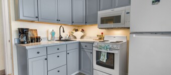 Studio w/ Balcony + Oceanfront