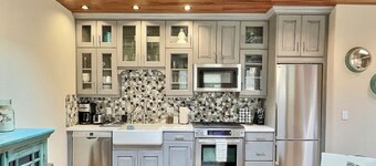 Sun 'n Sand Studio at Avila - a perfect beach spot!