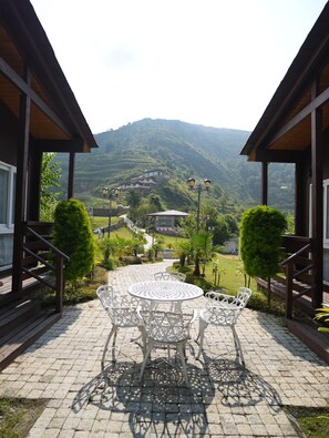 Exterior - Kafal Village Wood House (Dhanaulti)