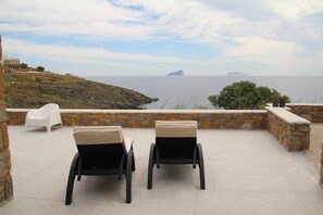 Apartment, Smoking - Iliada Suites Simousi Kythnos (Kithnos)