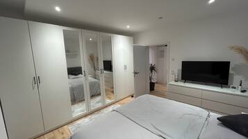 2 Schlafzimmer, Bügeleisen/Bügelbrett, kostenloses WLAN, Bettwäsche