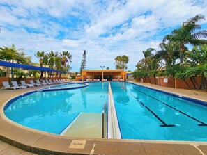 Pool - Waterfront Resort | Sleeps 5 | Pool | Wifi (KALBARRI)