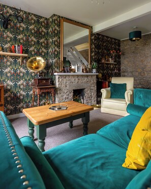 Living area - Witty Fox Cottages - No.16 - 2 Bedrooms (Bruton)